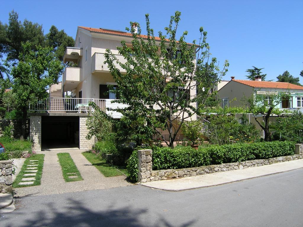 Apartments Ines Krk Town Εξωτερικό φωτογραφία