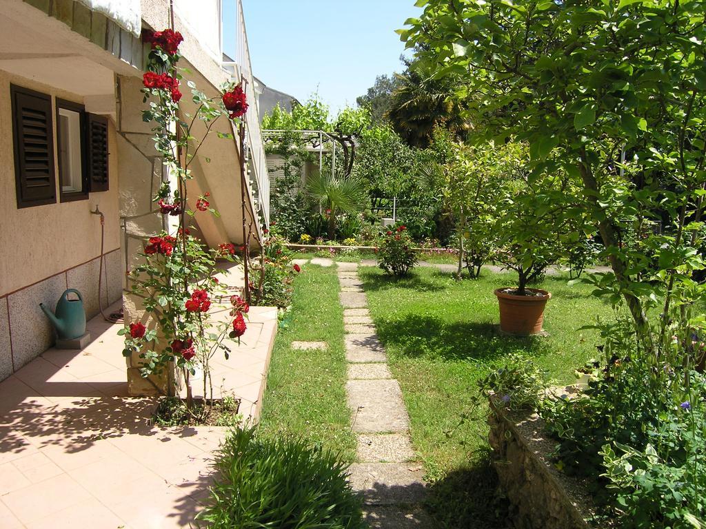 Apartments Ines Krk Town Εξωτερικό φωτογραφία